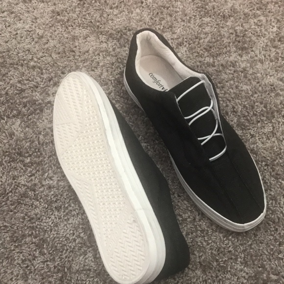 Comfort view black denim sneakers LIKE NEW size 12 - Picture 2 of 3